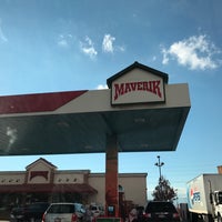 Das Foto wurde bei Maverik Adventures First Stop von Peter H. am 11/22/2016 aufgenommen