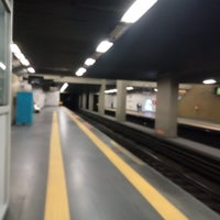 Photo taken at MetrôRio - Estação Presidente Vargas by Rafael F. on 11/13/2017