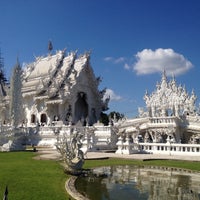 Photo taken at Wat Rong Khun by earthziiearth on 10/16/2015