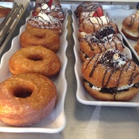5/30/2015 tarihinde Tam B.ziyaretçi tarafından Spudnuts Donuts'de çekilen fotoğraf