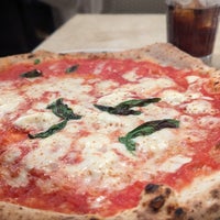 Photo taken at L&#39;Antica Pizzeria da Michele by uranari on 2/21/2023