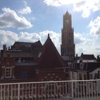 Photo taken at Igluu Utrecht by Patrick S. on 8/14/2013