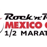 Photo taken at Rock &amp;amp; Roll Half Marathon Mexico City by jhona on 3/16/2015