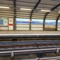 Photo taken at Pontoon Dock DLR Station by Krisztián F. on 1/6/2019
