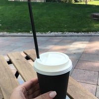 Foto scattata a Petit Café da Natalya A. il 9/22/2018