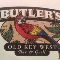 Foto diambil di Butlers Old Key West Bar and Grill oleh Aaron M. pada 2/13/2014