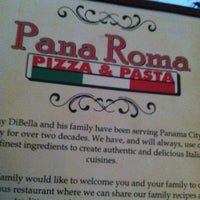 Foto tirada no(a) Pana Roma Pizza &amp;amp; Pasta por Lauren C. em 10/4/2012