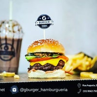 รูปภาพถ่ายที่ Gburger โดย Marcelo N. เมื่อ 11/17/2016