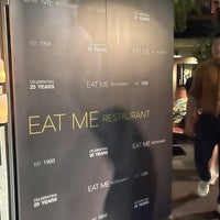 Photo taken at Eat Me by Z⭕️💿⭕️Z on 12/28/2023