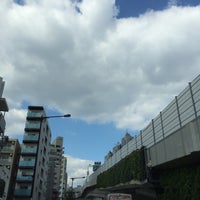 Photo taken at 初台坂上バス停 by ぷー on 10/6/2015