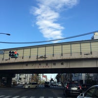 Photo taken at 柿ノ木坂陸橋 by ぷー on 12/25/2015