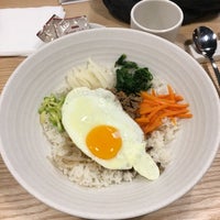 Photo taken at Bonjuk&amp;amp;LunchBox Korean well-being food by Anna Z. on 1/21/2017