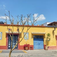 Photo taken at La Cruz de Piedra by Michel Johan C. on 2/22/2018