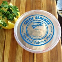 Foto tirada no(a) Celtic Seafare - Artisan Smoked Salmon por Celtic Seafare - Artisan Smoked Salmon em 6/4/2014