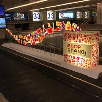 Photo taken at Singapore Changi Airport (SIN) by Mike A. on 8/24/2017