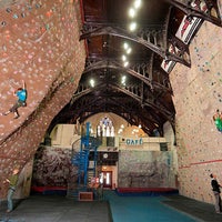 Photo taken at Glasgow Climbing Centre by citizenM on 9/28/2015