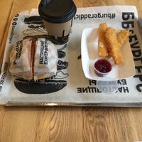 Photo taken at BB &amp;amp; Burgers by Михаил М. on 11/1/2018