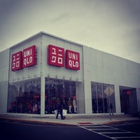 Photo taken at UNIQLO by Tom on 9/29/2012