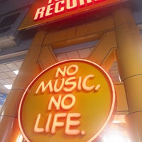 Photo taken at TOWER RECORDS by undo117 on 3/30/2024