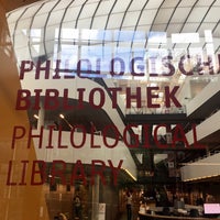 Photo taken at Philologische Bibliothek der FU Berlin by Christian P. on 7/13/2017