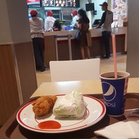 Photo taken at KFC by Gitoatm on 2/3/2016