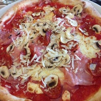 Foto tirada no(a) Mercantina por Pedro C. em 12/7/2013