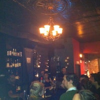 12/6/2012にLisa A.がA &amp;amp; D Neighborhood Barで撮った写真