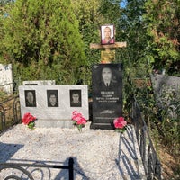 Photo taken at Дзержинское кладбище (моторного завода) by Evgeniy K. on 8/6/2021