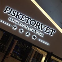 Foto diambil di Fisketorvet oleh İnci S. pada 2/6/2018