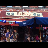 Foto tirada no(a) Dahlia&amp;#39;s Mexican Restaurant por Richard S. em 6/22/2014