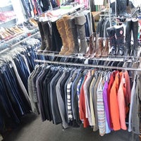 Photo taken at Elliott Consignment by Elliott Consignment on 1/9/2014
