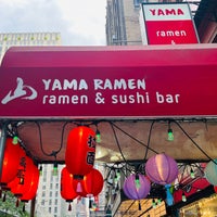Foto diambil di Yama Ramen oleh CY W. pada 8/27/2022