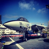 รูปภาพถ่ายที่ USS Midway Museum โดย Dan D. เมื่อ 6/14/2013
