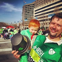 Photo taken at St Patrick&amp;#39;s Day 8K and Lil leprechaun Leap by Dan D. on 3/10/2013