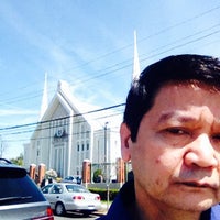 Photo taken at Iglesia Ni Cristo - Locale of Forest Hills by Won Ha J. on 4/20/2014
