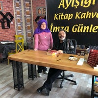 Photo taken at Ayışığı Cafe Kitap by Sibel O. on 4/6/2018