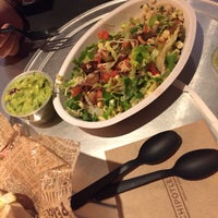 Photo taken at Chipotle Mexican Grill by Rahaf on 8/4/2015