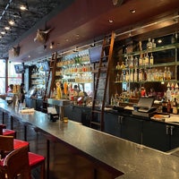 Foto diambil di Barrio Tequila Bar oleh Patrick M. pada 5/11/2022