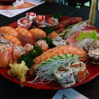 3/23/2013에 Ricardo T.님이 Seu Miyagi Sushi Lounge에서 찍은 사진