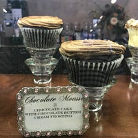 7/20/2017 tarihinde Cheryl P.ziyaretçi tarafından Fluellen Cupcakes'de çekilen fotoğraf