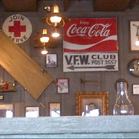 Photo taken at Cracker Barrel Old Country Store by Craig L. on 2/5/2013