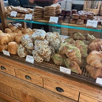 Das Foto wurde bei La Boulangerie de San Francisco von Helen . am 9/9/2022 aufgenommen