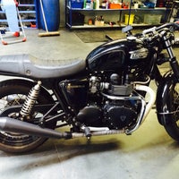 5/17/2014にAshesh A.がBMC - Triumph Motorcyclesで撮った写真