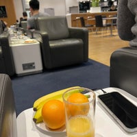 Photo taken at Lufthansa Business Lounge by Hyeseung H. on 1/28/2023