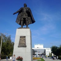 Photo taken at Памятник Владимиру Храброму by Марина А. on 9/20/2014