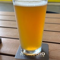 6/10/2023 tarihinde Charles S.ziyaretçi tarafından JiBiru Craft Beer Bar'de çekilen fotoğraf