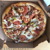 Photo taken at Domino&amp;#39;s Pizza by Di C. on 8/16/2018