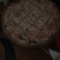9/11/2019 tarihinde Tony K.ziyaretçi tarafından Cristal Pizza Bar'de çekilen fotoğraf