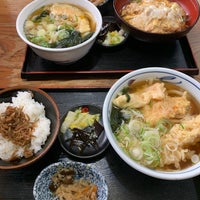 Photo taken at うどんの前田 天王寺本店 by Kiyoshi S. on 1/20/2020