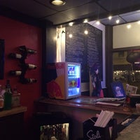 1/25/2014 tarihinde Jeffrey R.ziyaretçi tarafından Element Pizza Bar'de çekilen fotoğraf